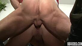 bisexual german milfs fuck in threesome