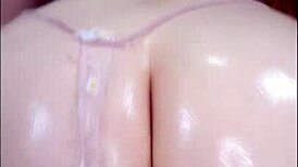 Thick ass pawg rides huge dildo and cums hard! How long would you last? 😈