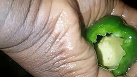 plantain vs poivron, i get so wet and cum 😍