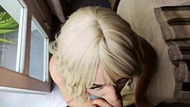 Madrastra limpiando su cuarto en SHORT sexy NO PUDE resistir la tentación de su culote