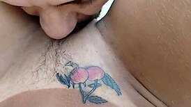 Foda Na Piscina Com Banho De Porra Na Boca