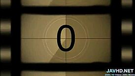 तो, तुम जापानी हॉट लड़कियों को शॉर्ट स्कर्ट में पसंद करते हो?