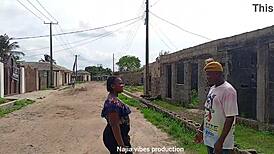 Young girl meets guy on street for outdoor ass fucking