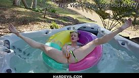 Insane squirts with double penetration and blowjob, unreal! 🔥