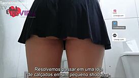 casada safada sem calcinha provocando vendedor em uma loja de calçados - cristina almeida