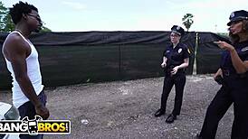 Lucky Suspect Tangled With Sexy Female Cops