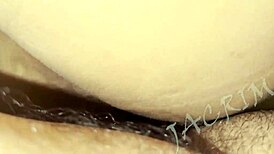 सौतेला भाई की स्वादिष्ट चुदाई से गांड चूत खुली छोड़ दी