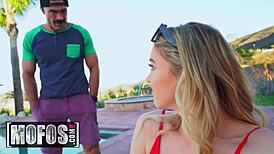 Charles Dera and Anny Aurora influence her by the pool with hot action 😎