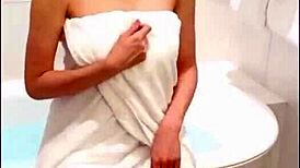 watch japanese babe with big boobs in a sexy pool dance