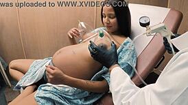 दयानारा को प्रेग्नेंट चूचियां दूध निकालने में मदद चाहिए