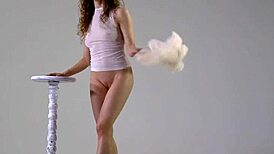 flexible teen ursula fe stretches nude in the gym with acrobatic softcore poses