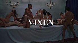 वर्क पर विक्सनप्लस बेबीसिटर केल्सी मुनरो से गांड चुदाई