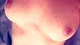 Milf Amateur Flashes Nude Body Outdoors in Public Snaps