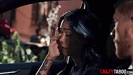 स्टीपसन डेस्परेट MILF डाना वेस्पोली को हार्ड चोदता है, हेल याह!