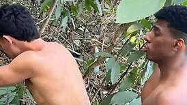 Levei Um Novinho pra Trilha no Mato e Rolou!