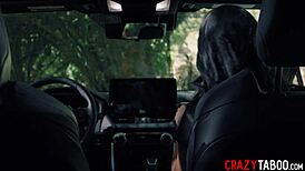 स्टीपसन डेस्परेट MILF डाना वेस्पोली को हार्ड चोदता है, हेल याह!