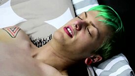 Young Gay Twinks in Bareback Anal Cumshot