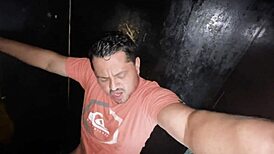 fodendo bareback with maloca from praça do arouche at gloryhole