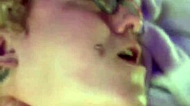 slut dripping red and cumming hard with that toy 😈💦