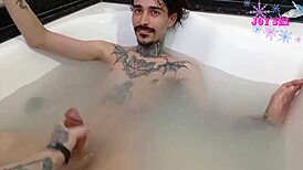 my husband went to work, so i called my friend to lick my pussy bareback 😏