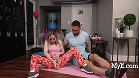 Look at this stepmom striking a pretzel pose for wild action