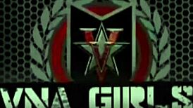 Sexed up penny pax spreads her big pussy lips for orgasm