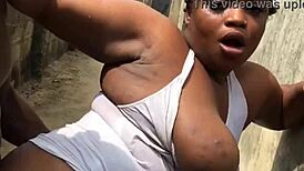 Squirting amateur gets dirty doggystyle sex outside