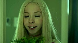 Petite stepsister Kenzie Reeves' hardcore masturbation experience