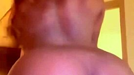 lola black xxx slams her ass with candy cane