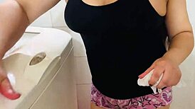 Mexican wife shows huge cameltoe to stepson in USA! Damn, her curvy ass drives him wild!