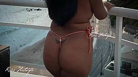 Puta Casada Se Mostra Toda na Piscina da Cobertura 😍