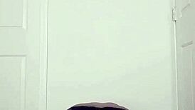 humbling myself by spreading ass for followers