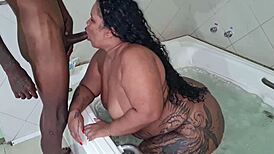 Debuting My New Toy In Jacuzzi!