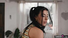 Yo, inexperienced lesbian teen Gal Ritchie learns muff diving from Adria Rae