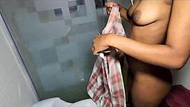 El culo grande de la vecina morrita, un sueño real. ¿Te animas a probar?