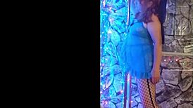 Hotwife Steffi teases with big pussy lips in dance compilation. See her homemade moves!