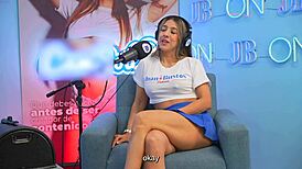 Cristina Vega smashes clitoris on fuck machine