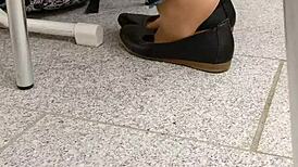 i love dipping my toes in tan nylons and flats