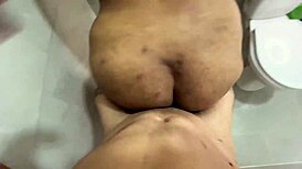 Madrastra super cachonda for hijastro’s gran polla gorda in steamy shower. What’s her next move?