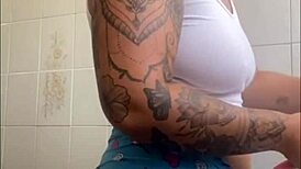 I want caresses on my big pussy while flashing outdoors