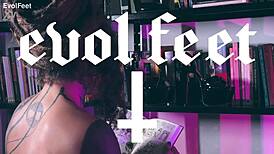 She indulges in foot worship with pantyhose and tattoos