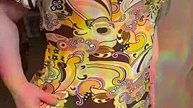 joan day flaunts her curvy big ass in see through leggings 😍