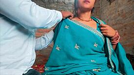 padosan bhabhi’s hot chut takes padosi’s long lund outdoor