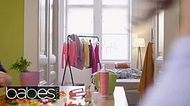 Gina Gerson Gets Jizzed In Car