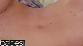 Gina Gerson Gets Jizzed In Car