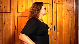 my heart races seeing dominatrix mistress april chain and punish her slave