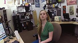 Fine wazoo amateur gets filled in cock sucking contest! 😈