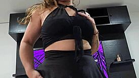 Stepsister Gives Erotic Dance and Big Ass Tease