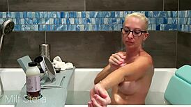 Bathing with Stella E01 for Pussy and Body Shaving