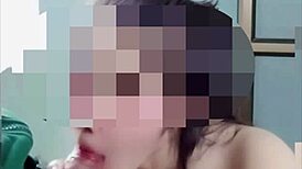 Thai Housewife Gives Best Blowjob with Cum in Mouth